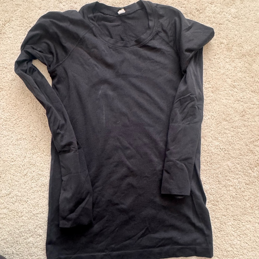 Lululemon Swiftly Tech Black Long Sleeve Top